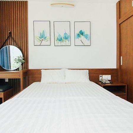 Ling Hotel Ha Long Exterior photo